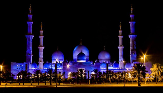 sheikh zayed mosque exterior (8)